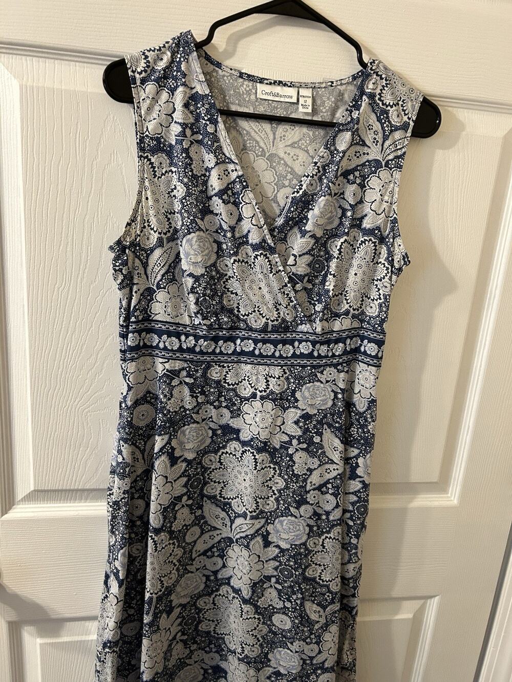 Croft And Borrow Floral Sleeveless Dress Stretch Size 12 Misses